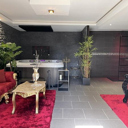 O Venus Spa Sin-le-Noble Exteriér fotografie