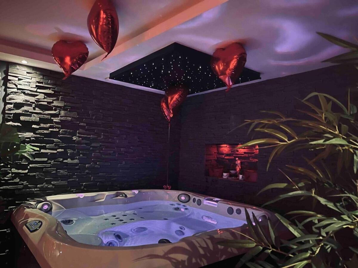 O Venus Spa Sin-le-Noble Exteriér fotografie
